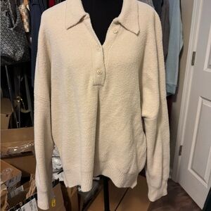 Abercrombie & Fitch Soft Cream Sweater